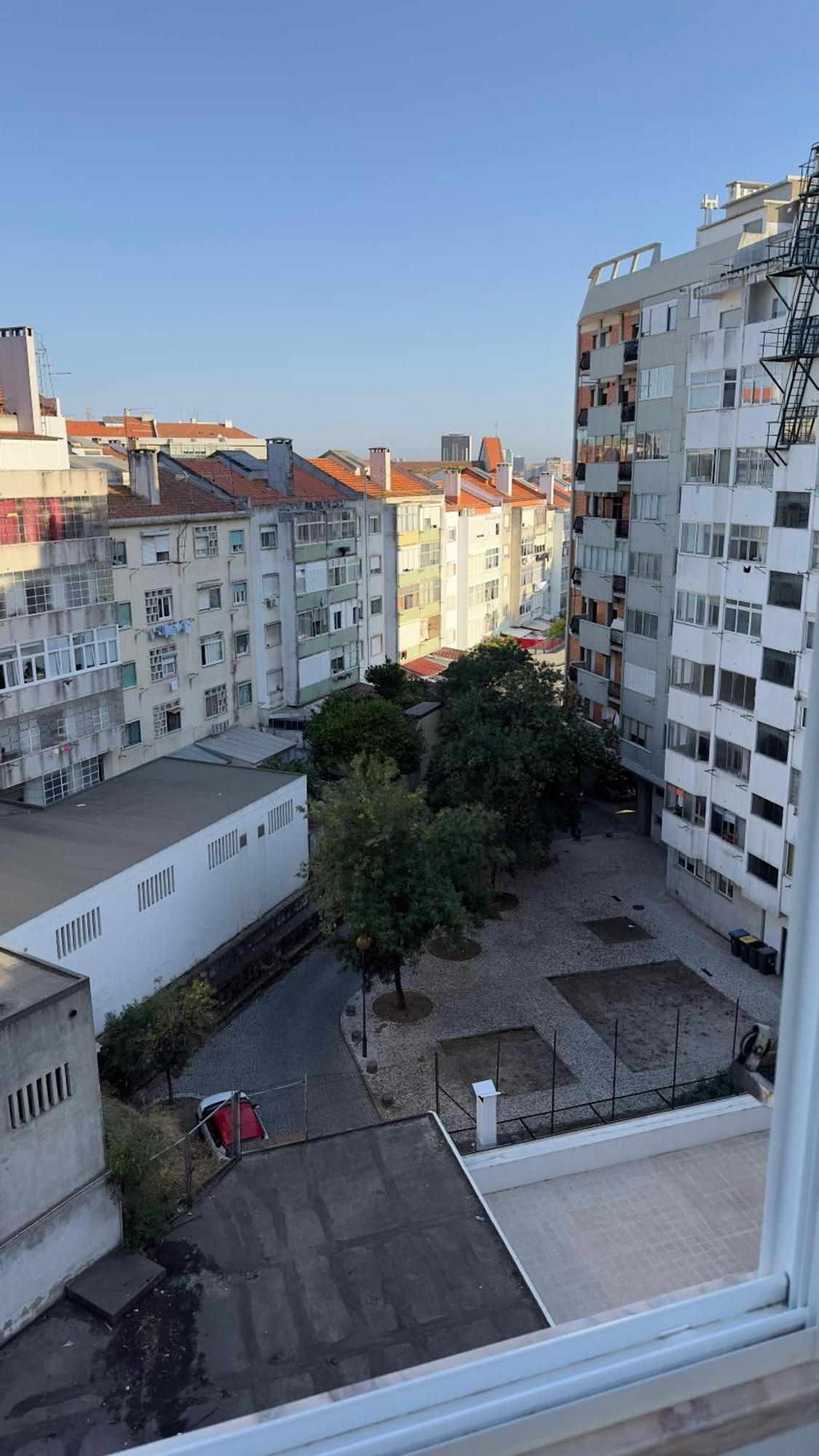 Room Alvalade Lisbon Exterior photo