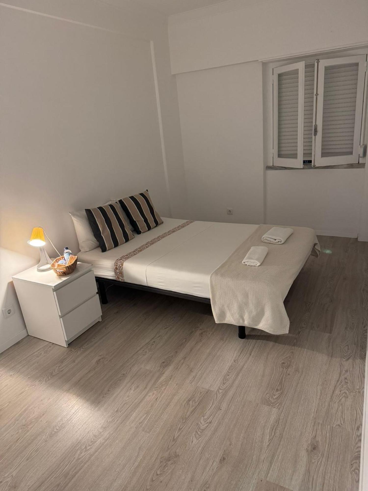 Room Alvalade Lisbon Exterior photo