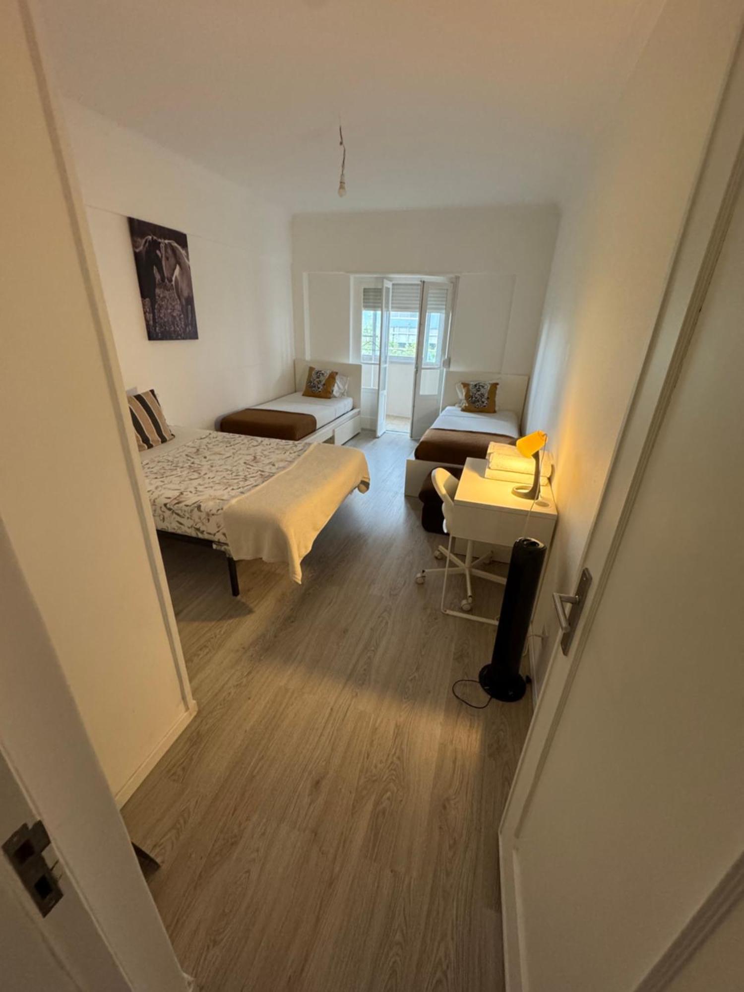 Room Alvalade Lisbon Exterior photo