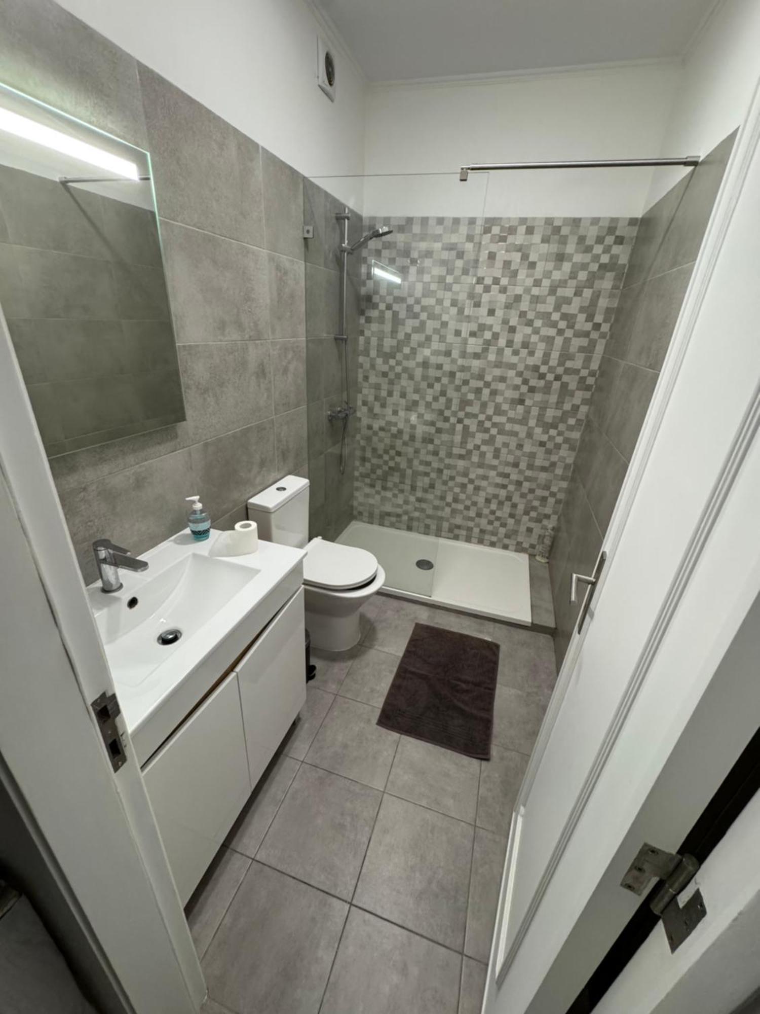 Room Alvalade Lisbon Exterior photo